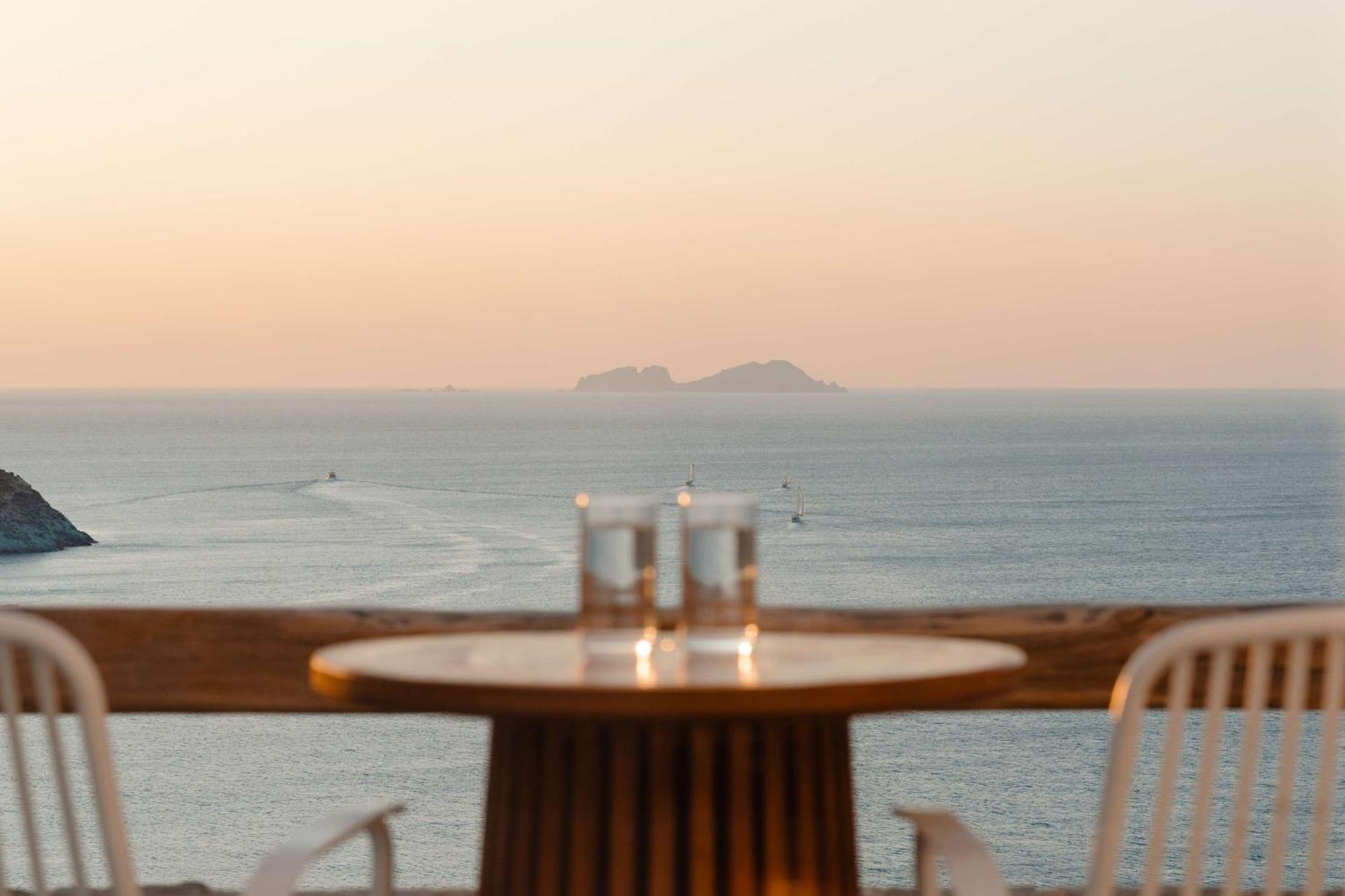 Radisson Blu Euphoria Resort, Mykonos Kalo Livadi Ngoại thất bức ảnh